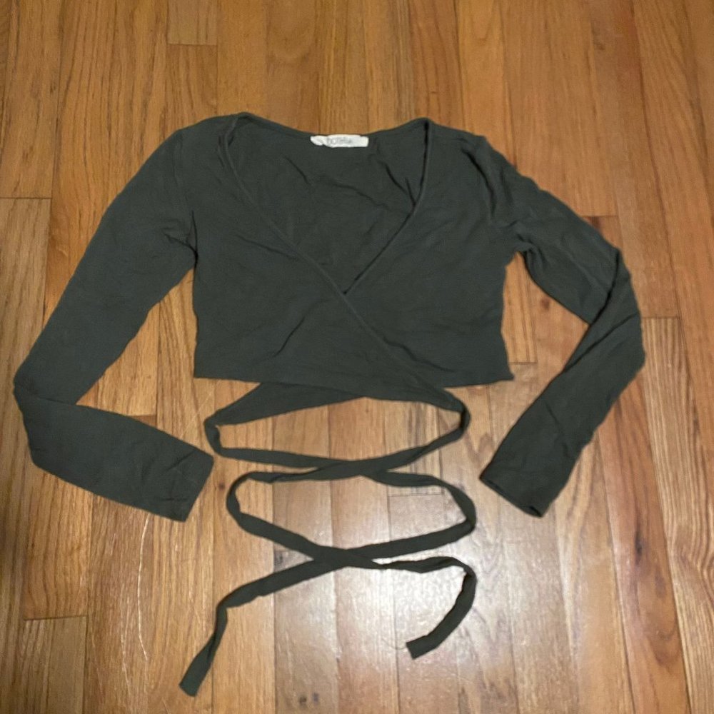 Green tie crop top